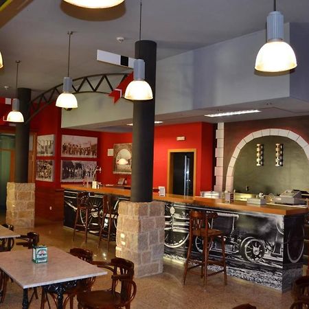 Albergue Estaciones Vivas Banos Del Molgas Εξωτερικό φωτογραφία